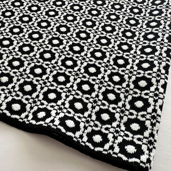 Etcetera Ladies Black & White Skirt Size Small Stretch Geometric Short Casual - Picture 4 of 8